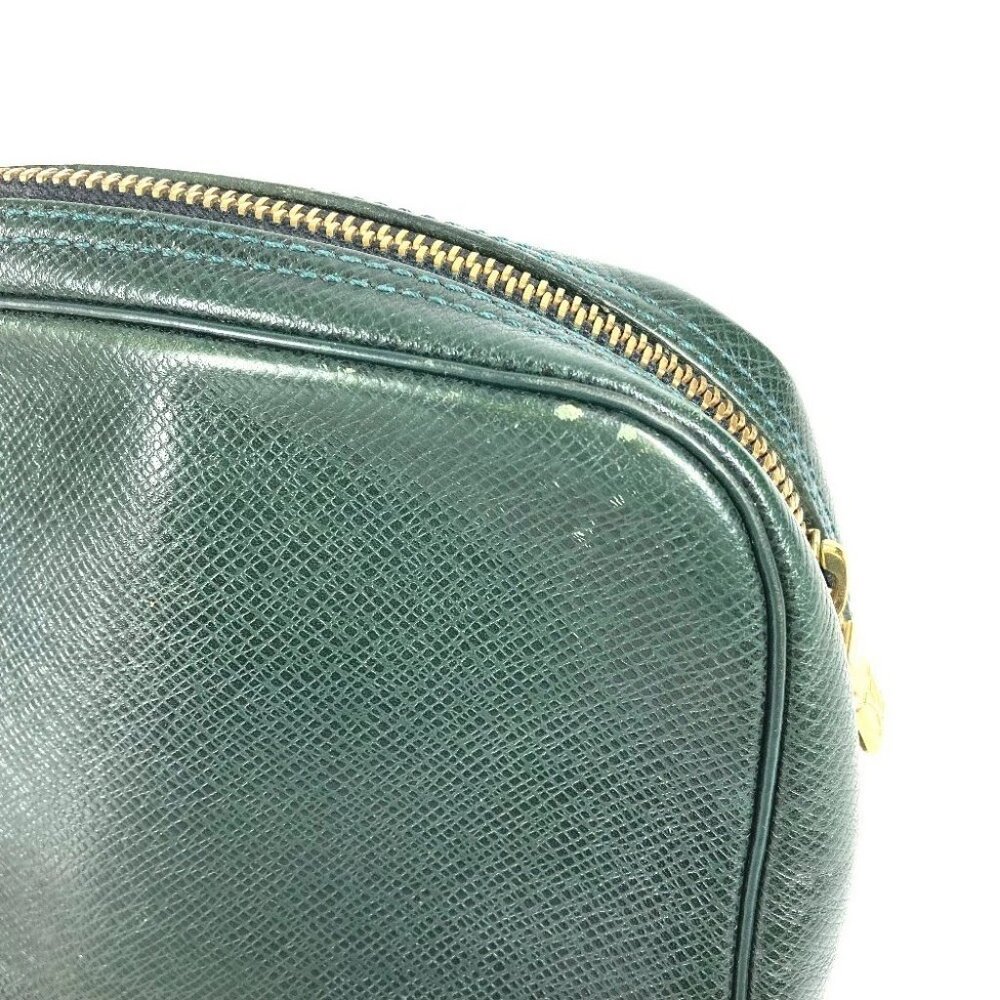 LOUIS VUITTON Taiga Accessory Makeup Pouch Cosmetics Pouch Clutch Bag - Picture 8 of 16